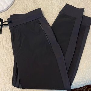 Athleta Headlands Hybrid Trek Jogger